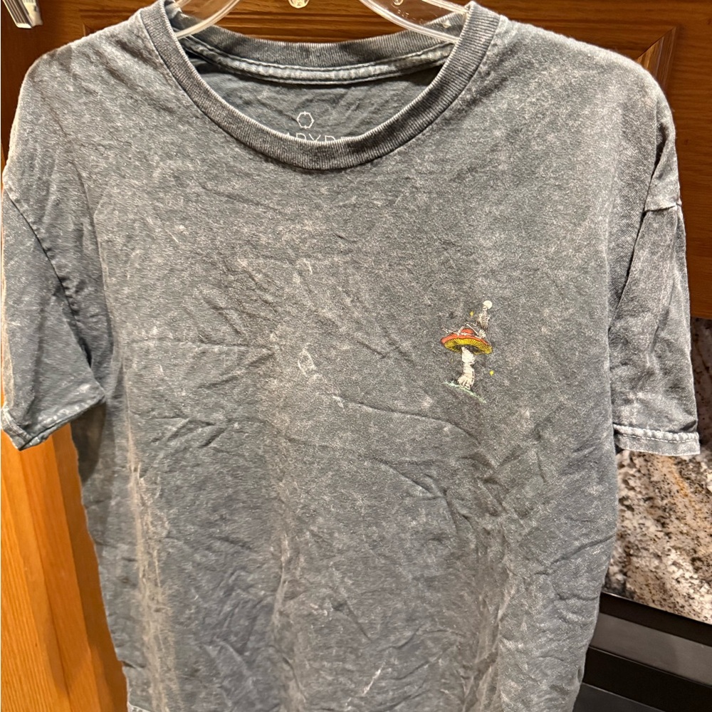 Empyre Gray Tee with Mushroom Embroidery